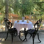 Peaceful Country Living At At Clara *