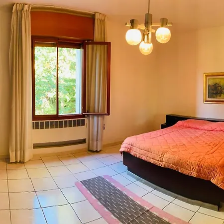 Peaceful Country Living At At Clara * Vimignano-Chiesa