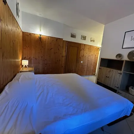 Peaceful Country Living At At Clara