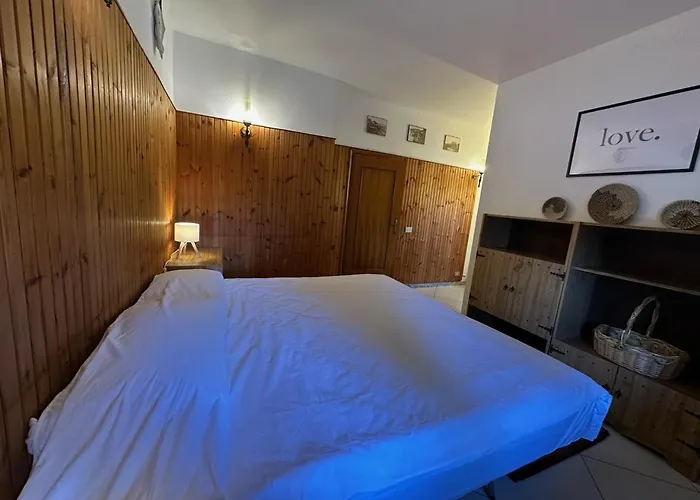 Peaceful Country Living At At Clara